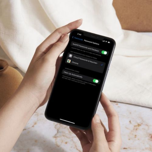 Bật mí cách tự động xóa mã xác minh trên iOS 17 cực đơn giản