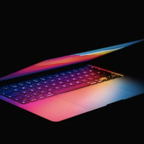 MacBook Pro với chip M2, iPhone SE và iPad 5G có thể ra mắt vào tháng 3