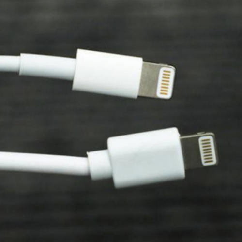 Cách vệ sinh dây sạc điện thoại iPhone đúng cách để kéo dài tuổi thọ sử dụng
