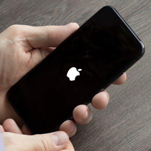 Điện thoại bị treo màn hình: Đừng vội lo, hãy “chữa cháy” theo cách cực đơn giản!