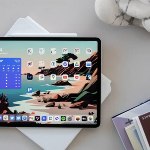 Apple đã làm gì để khiến người dùng phải nhớ ngay iPad khi nhắc đến máy tính bảng?