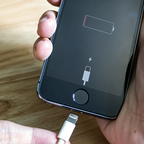 Khi nào cần thay pin iPhone?