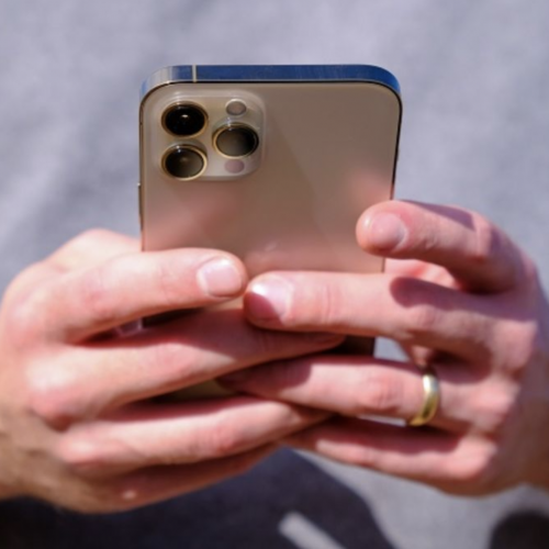 Cách đổi tên iPhone để nhận diện điện thoại dễ dàng nhất